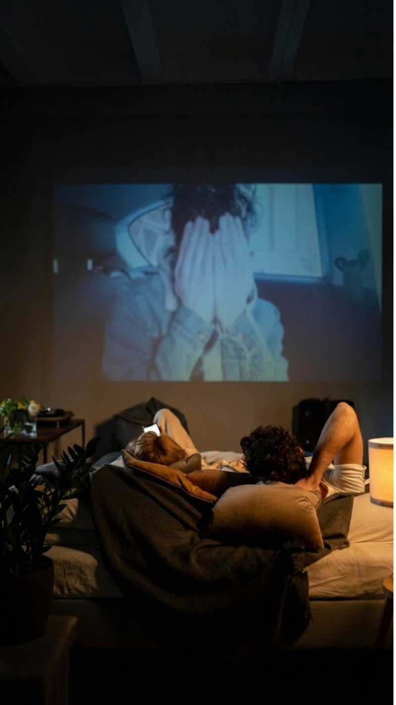 Instagram user with Fluvin toothbrush